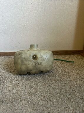 Go-Ped OEM 1L Gas Tank With Green Solid Fuel Lines Fuel Filter and Inline Used